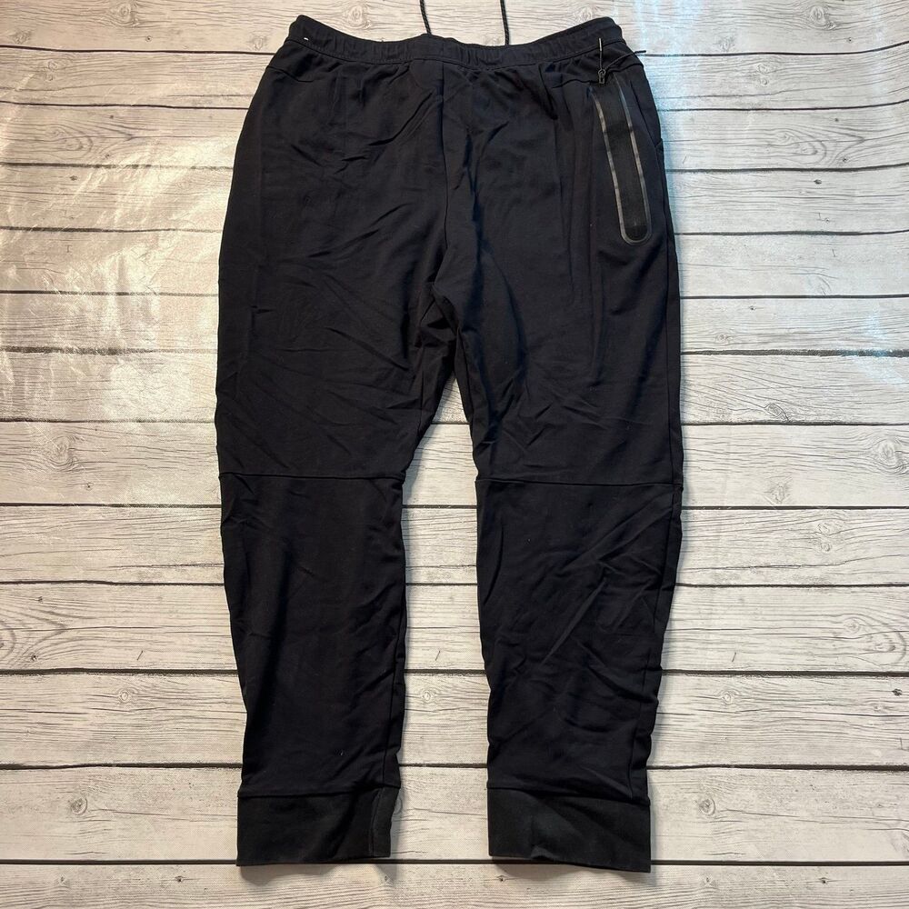 Nike Sportswear Tech Black Pants
